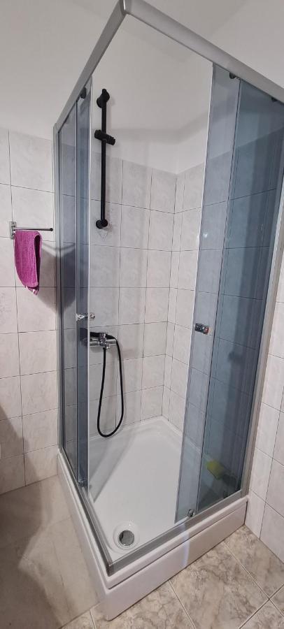 Ferienwohnung Smartstar Split Exterior foto